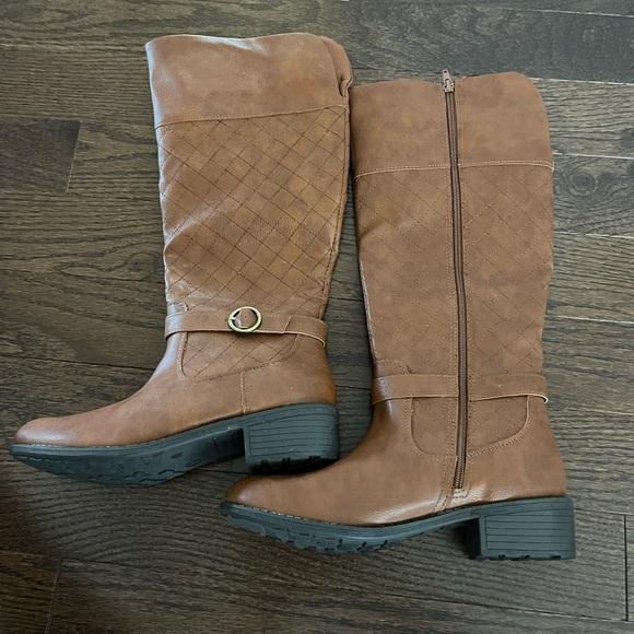 St. John's Bay Womens Duluth Block Heel Riding Boots Size 9 - Picture 6 of 10